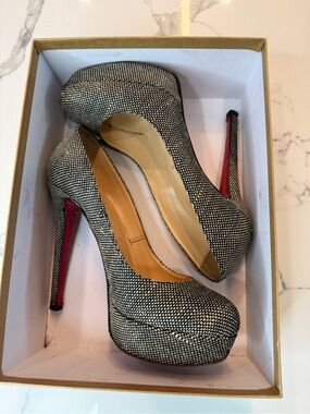 Authentic Christian Louboutin Black & White High Heel Platform Pumps w/ Red Sole